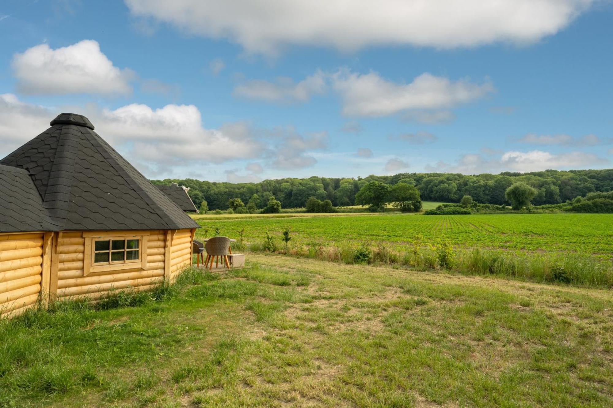 Logements Insolites A La Ferme - Yourte, Kota Ou Pod Farbus Kamer foto